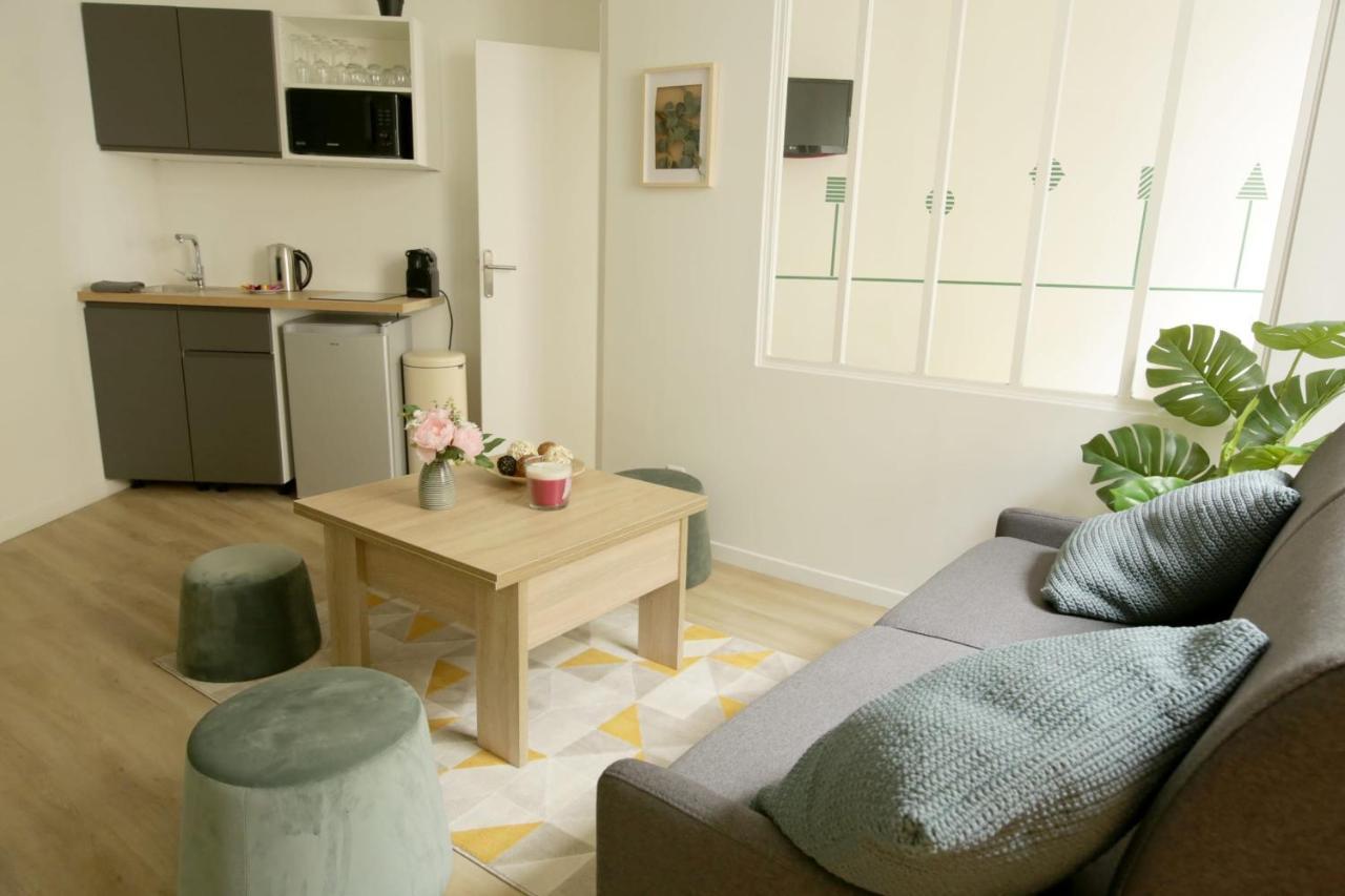 Green Apartment Near Montmartre And Opera 파리 외부 사진