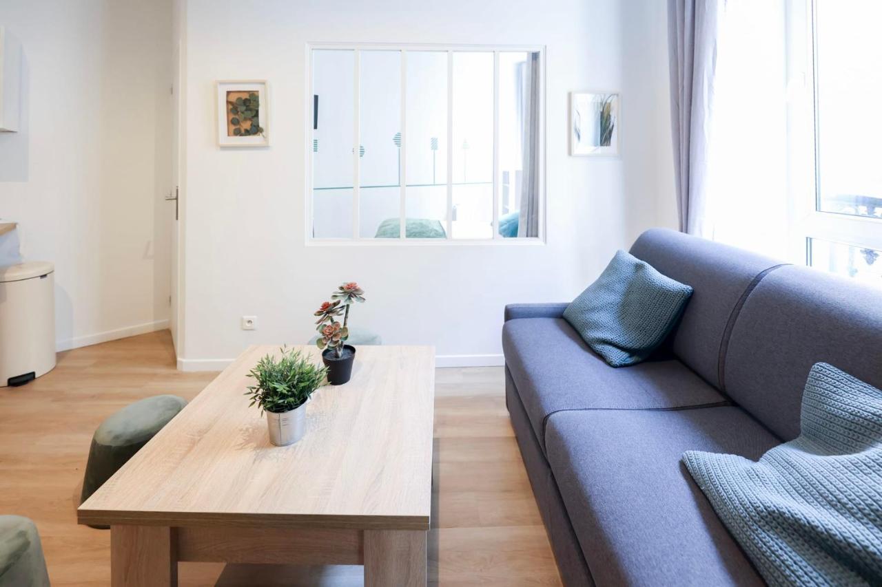 Green Apartment Near Montmartre And Opera 파리 외부 사진