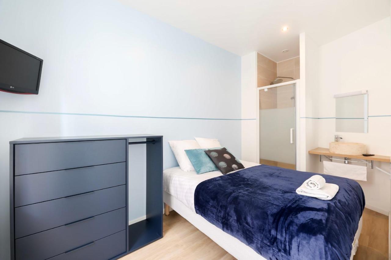 Green Apartment Near Montmartre And Opera 파리 외부 사진